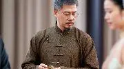 家族冷落的小男孩无人看好,三秒搞定宴会神技震惊全场,面对强敌逆转让对手跪地认输。